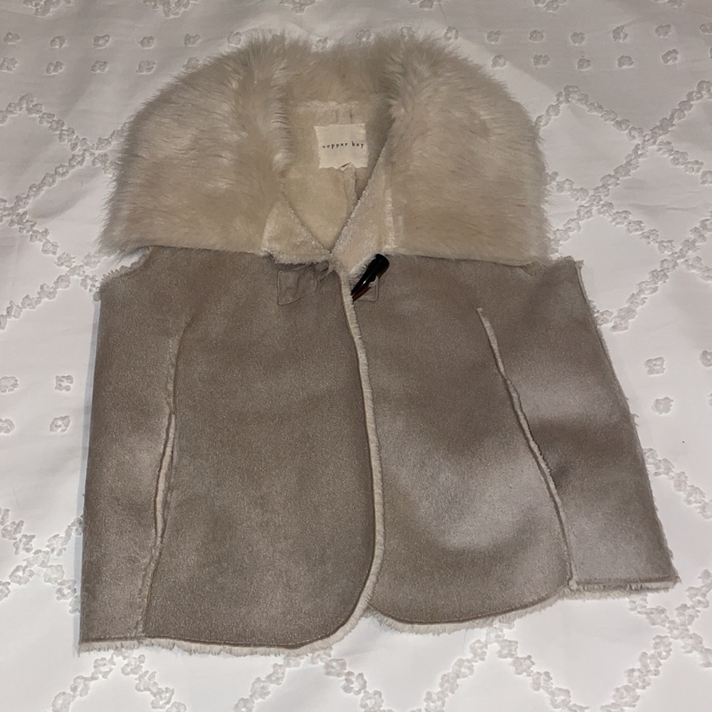Copper Key Girls Vest